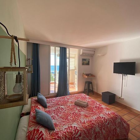 Studio Paisible Avec Piscine, Pas Loin De La Plage Trinite  Exterior foto