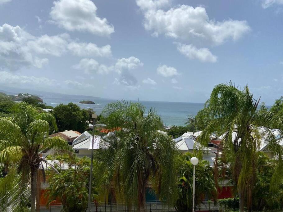 Studio Paisible Avec Piscine, Pas Loin De La Plage Trinite  Exterior foto